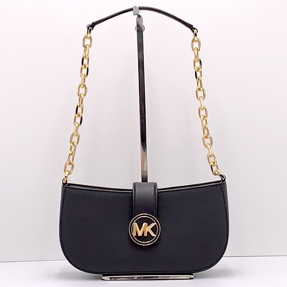 MICHAEL KORS
Carmen Small Shoulder
Pochette Bag
Black
NWT - Picture 9 of 15